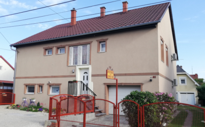 Szente Guesthouse