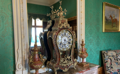 A helyiségek korhű berendezése annak köszönhető, hogy az egyes tárgyak nagymértékben eredeti formájukban maradtak fenn